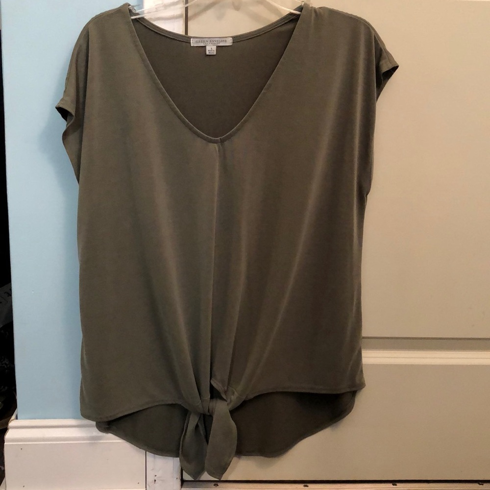 women’s blouse